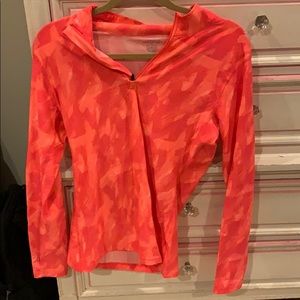 REDUCED - SELL BY 6/17 Workout pullover